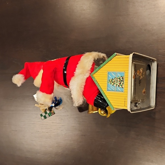 1960 Deluxe Animated Battery & Coin Operated Santa Bank. In the box - Picture 15 of 17